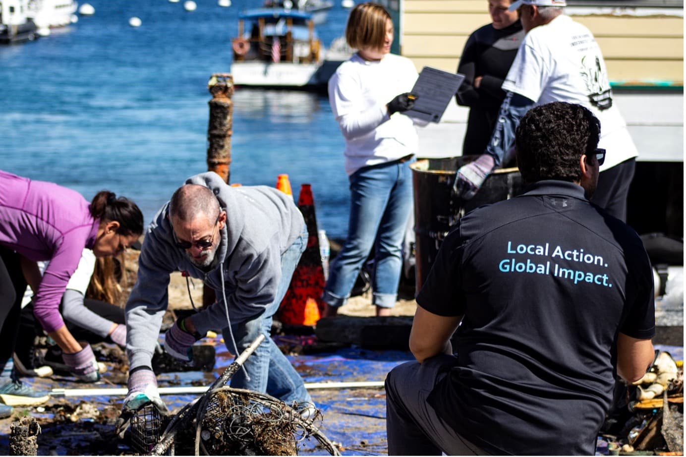 7. Dive Against Debris